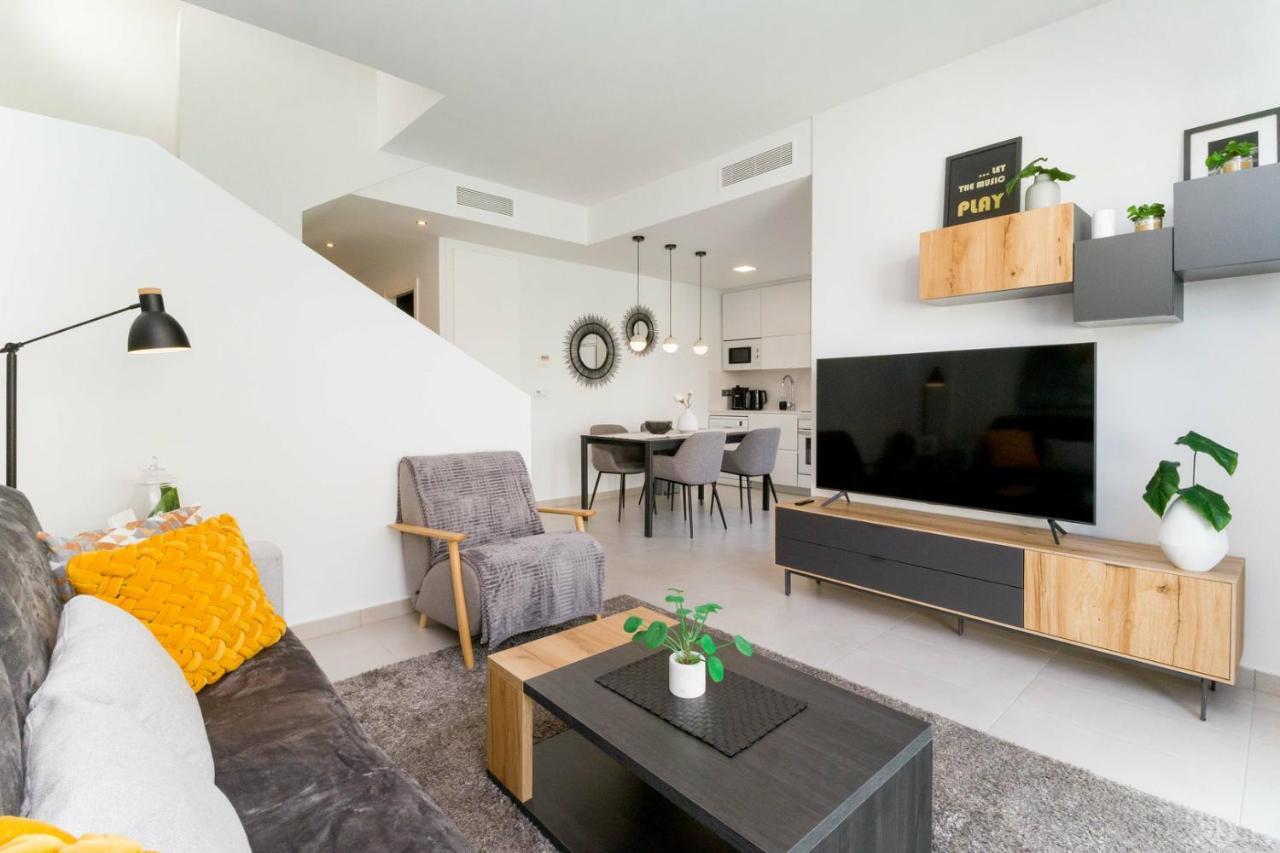 High Tech Villa Navia SPAnien Orihuela Exterior foto