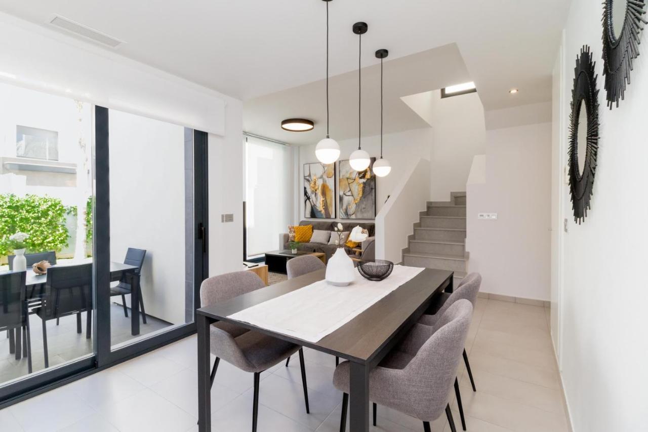 High Tech Villa Navia SPAnien Orihuela Exterior foto