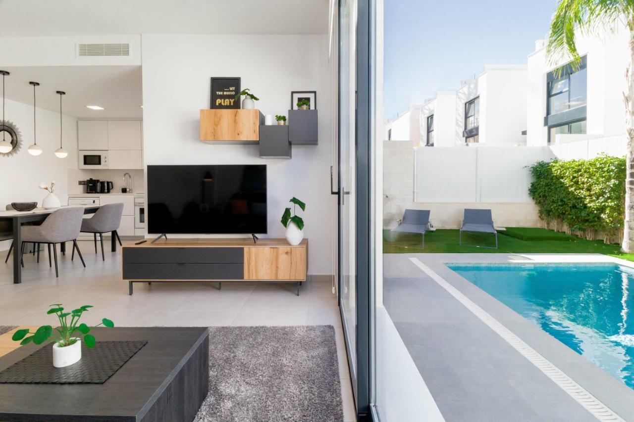 High Tech Villa Navia SPAnien Orihuela Exterior foto