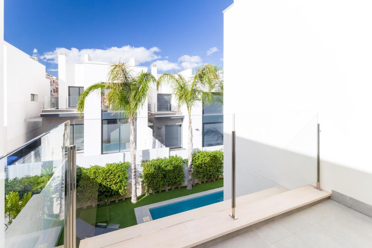 High Tech Villa Navia SPAnien Orihuela Exterior foto