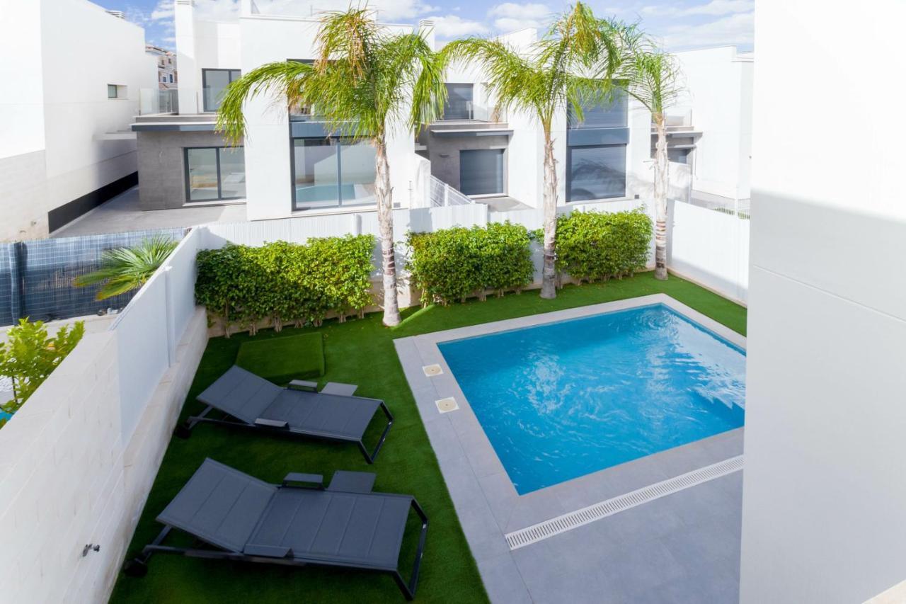 High Tech Villa Navia SPAnien Orihuela Exterior foto