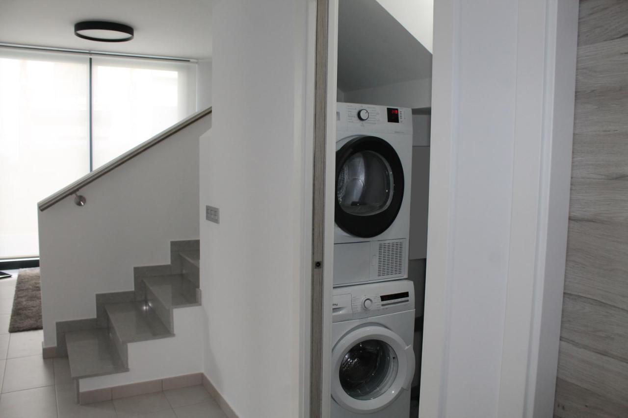 High Tech Villa Navia SPAnien Orihuela Exterior foto